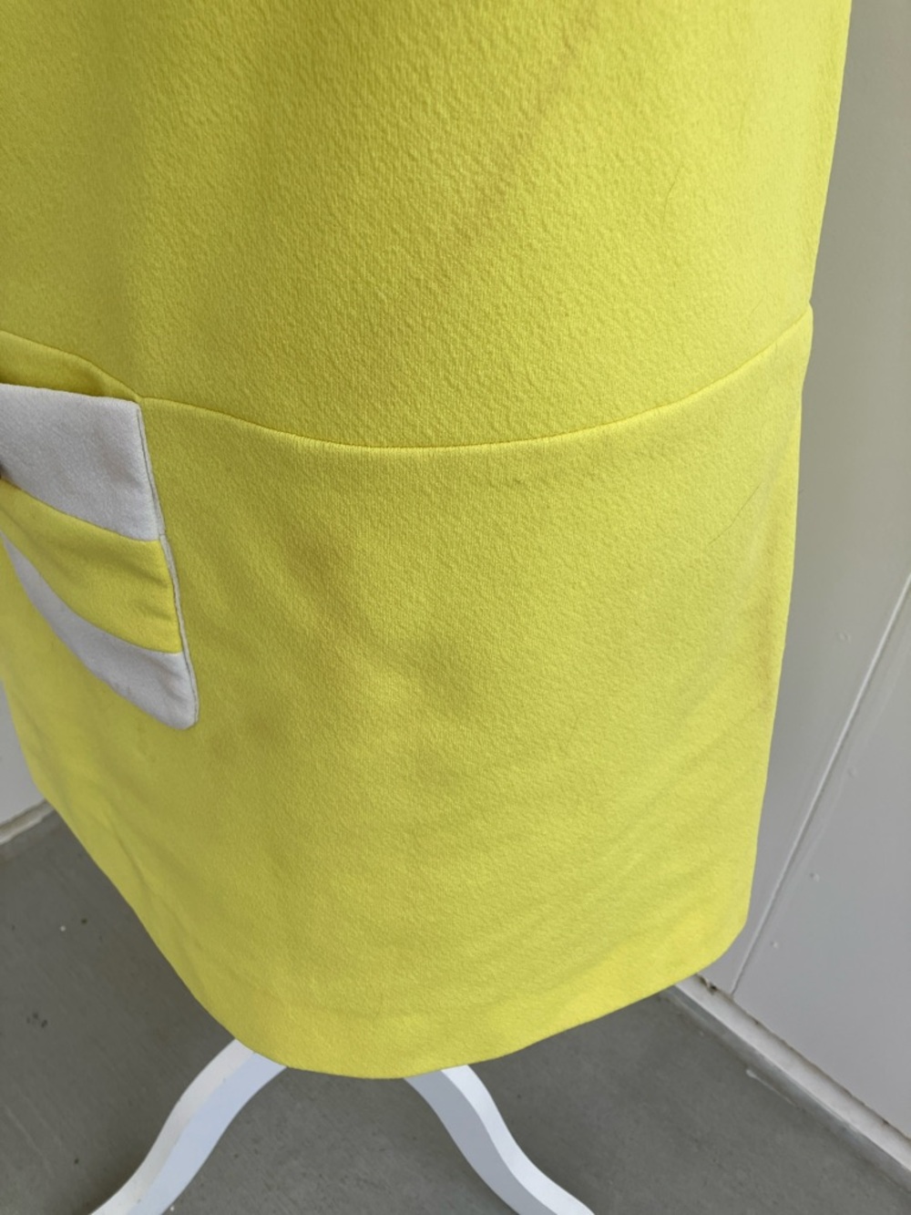 Vintage 60s Mod Bright Yellow White Stripe Knee Length Boxy Sleeveless Dress - Picture 5 of 14